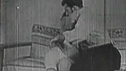 مادر دوست داشتنی انگلیسی, Liddy می شود انگشت سکس با جوراب زنانه و